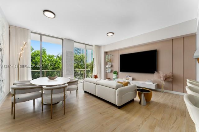 2678 Tigertail Ave # 302, Miami FL 33133