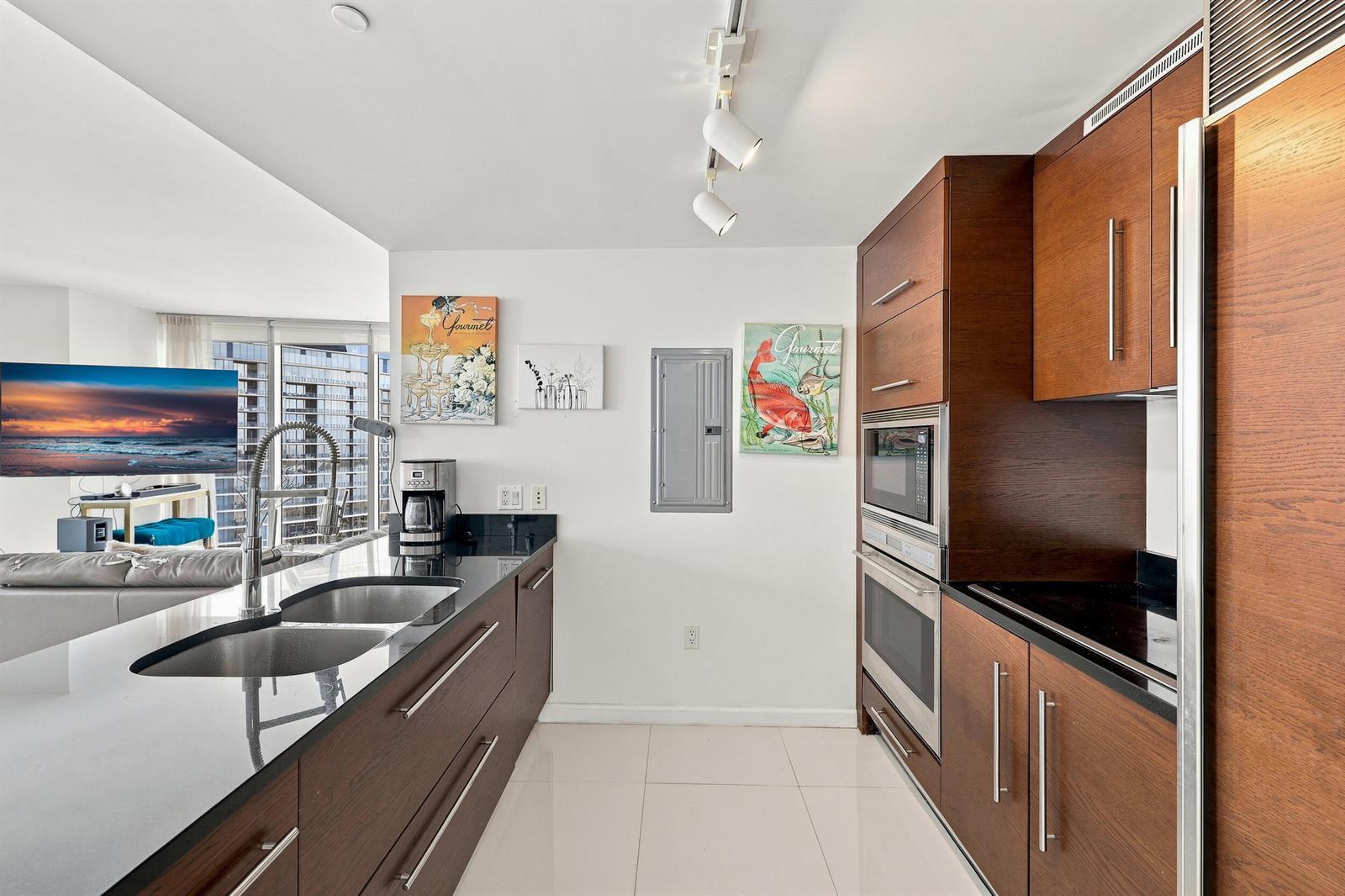 465 BRICKELL Avenue # 5102, Miami FL 33131 photo 3