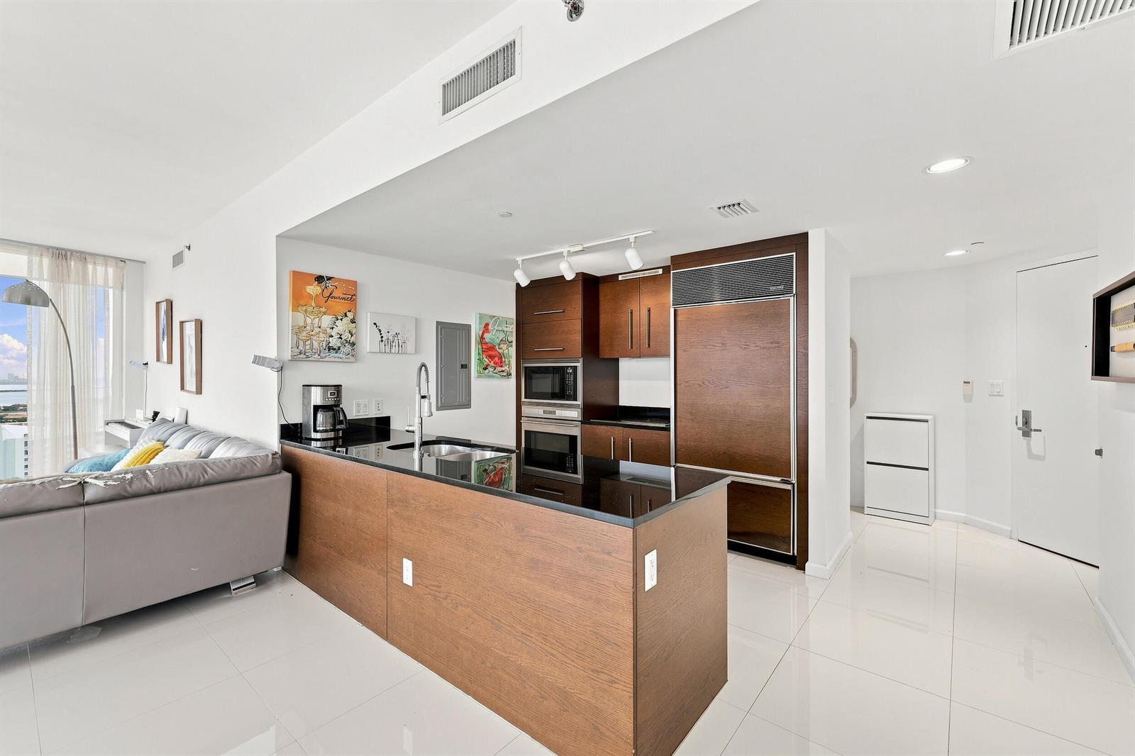 465 BRICKELL Avenue # 5102, Miami FL 33131 photo 5