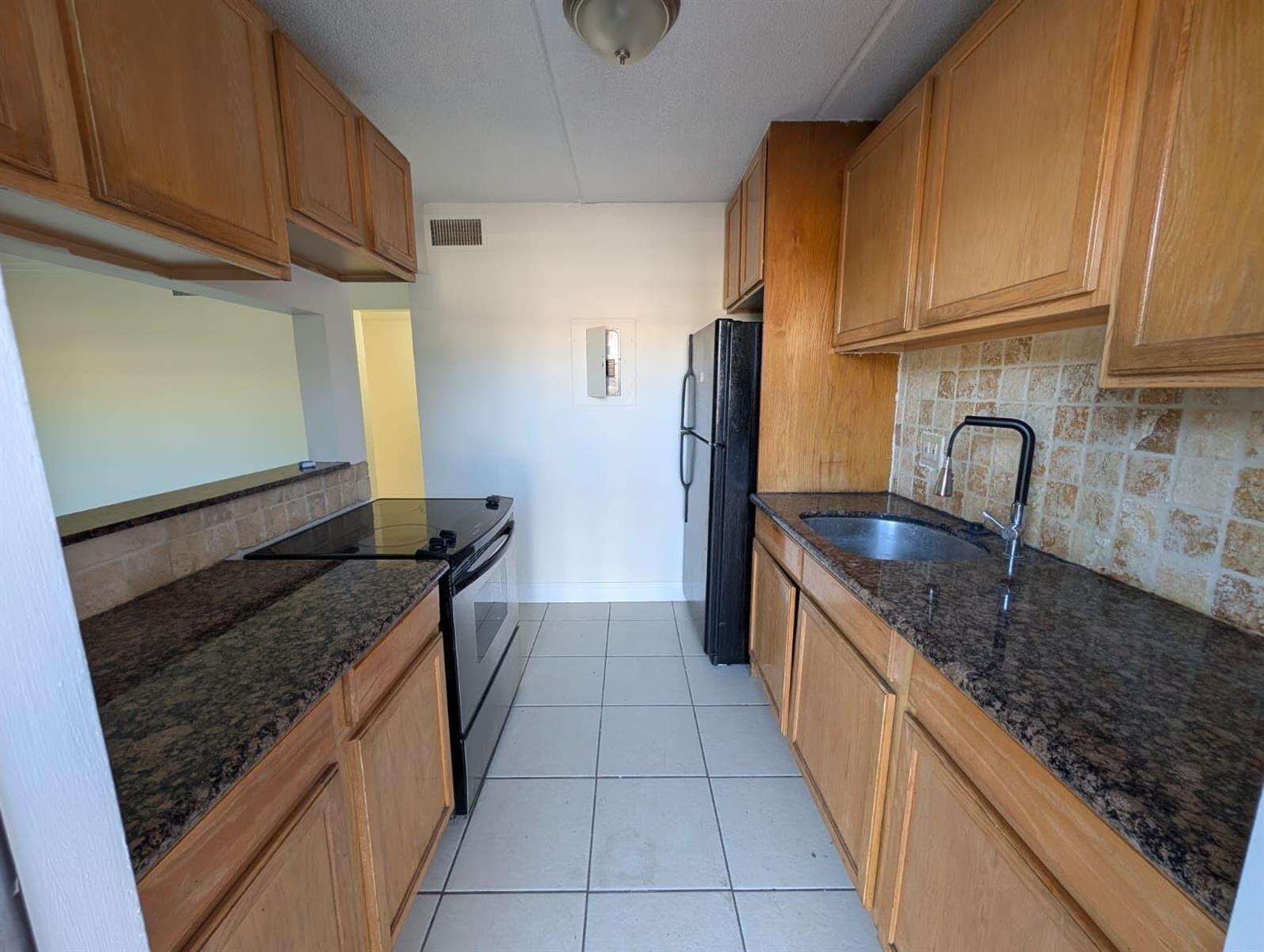 817 LIGHTHOUSE Drive # A, North Palm Beach FL 33408 photo 4