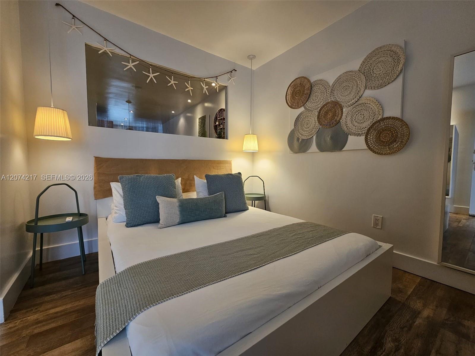 751 Collins Ave # 3, Miami Beach FL 33139 photo 4