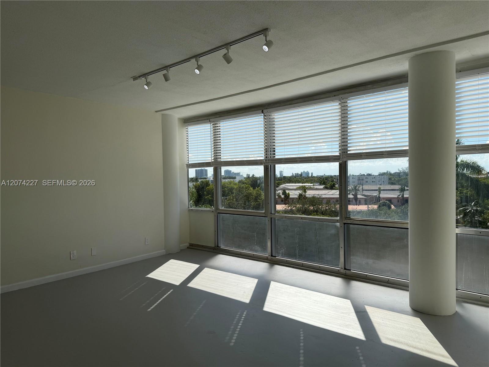 900 Bay Dr # 413, Miami Beach FL 33141 photo 4
