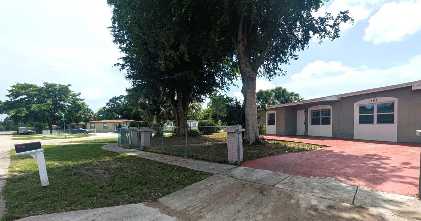 801 NW 33rd Terrace, Fort Lauderdale FL 33311 photo 3