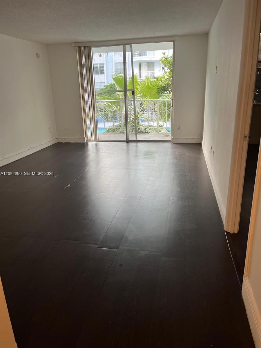 492 NW 165th St Rd # 210, Miami FL 33169 photo 5