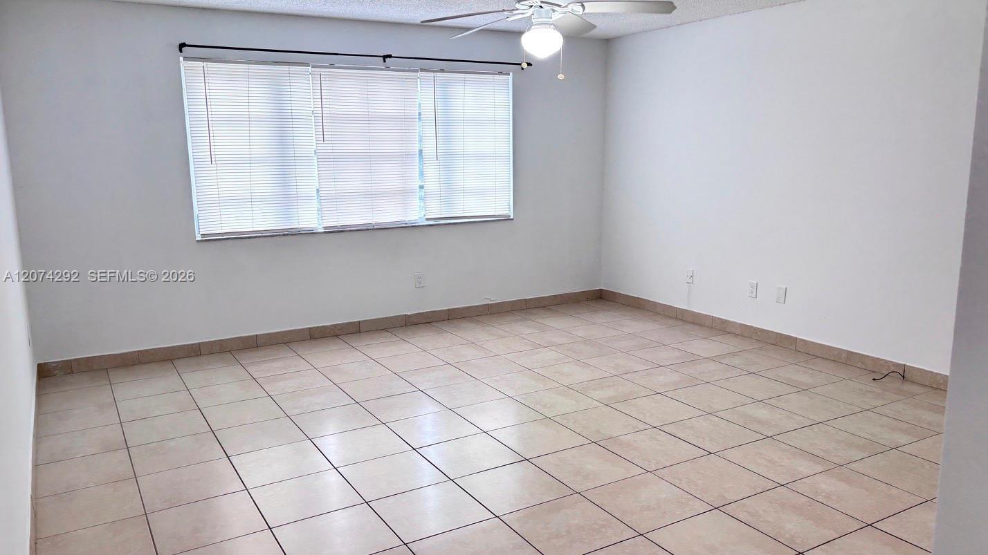 21121 SW 85th Ave # 308, Cutler Bay FL 33189 photo 4