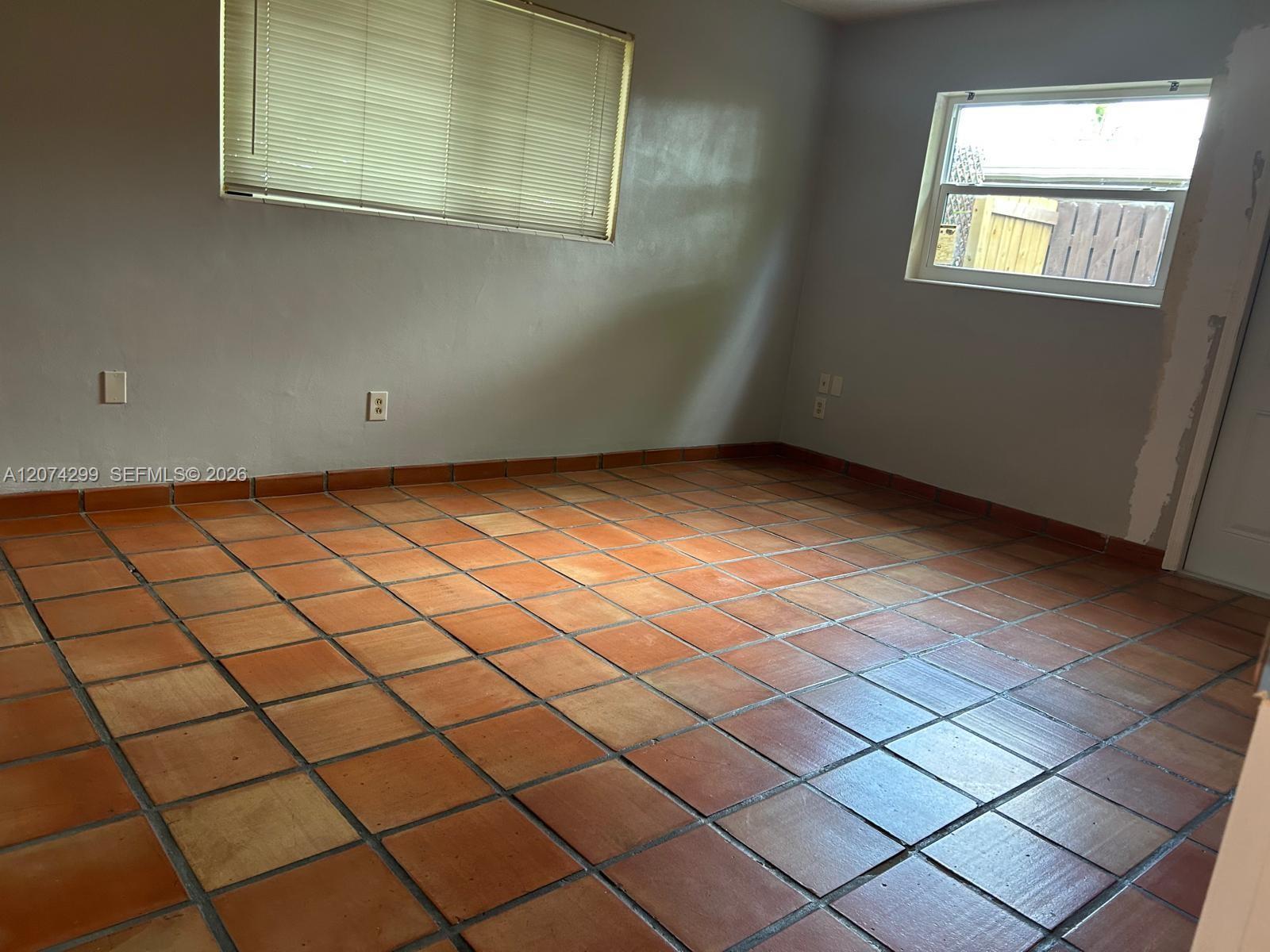 Pembroke Pines, FL 33024 photo 2