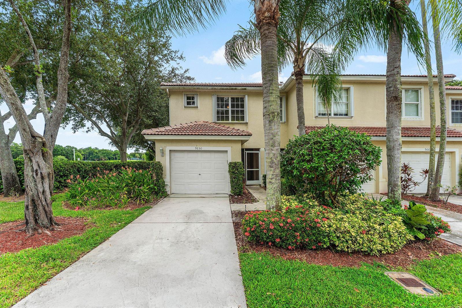 9650 Lago Drive, Boynton Beach FL 33472