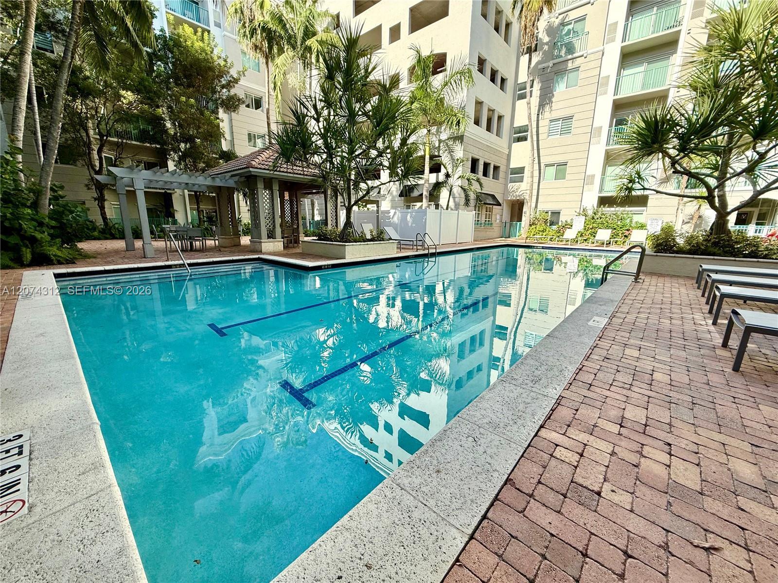 6001 SW 70th St # 137, South Miami FL 33143 photo 2