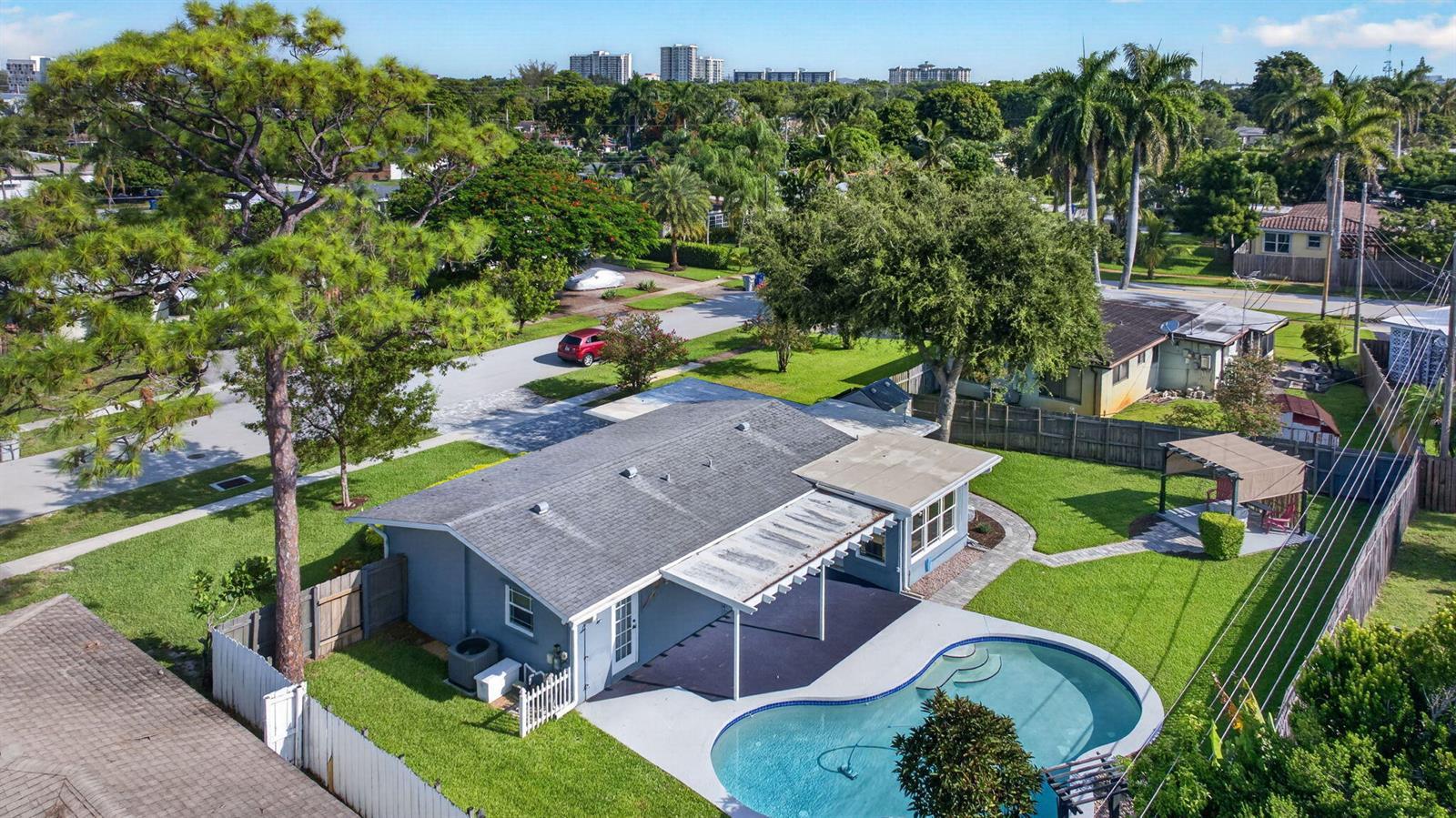 1240 SW 3RD Terrace, Pompano Beach FL 33060 photo 4