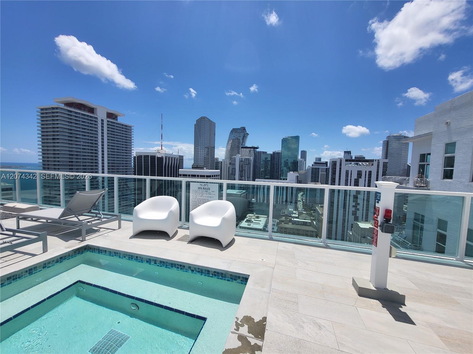 133 NE 2nd Ave # 2419, Miami FL 33132 photo 2