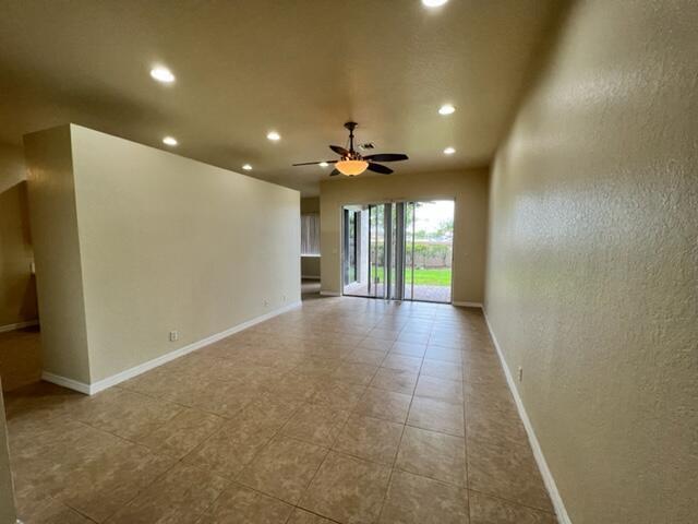 25 Beechdale Lane, Boynton Beach FL 33426 photo 3