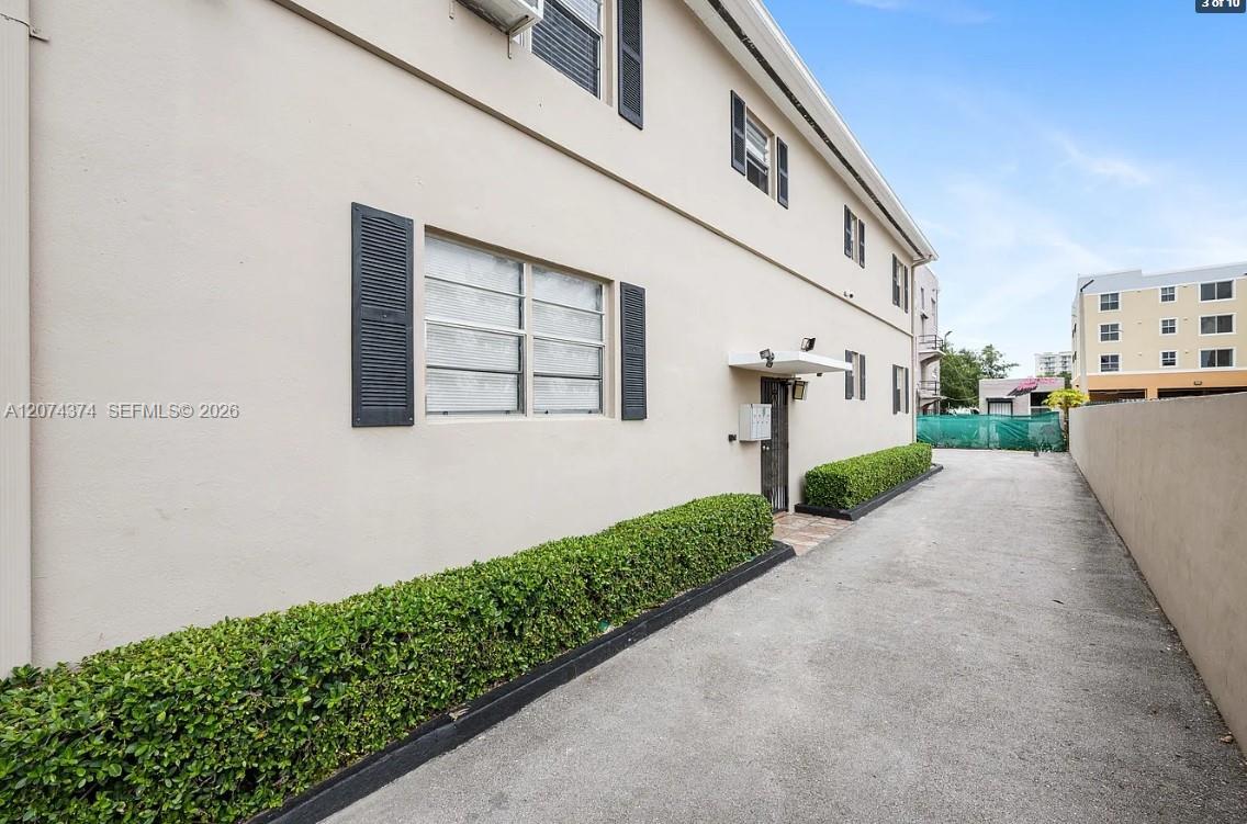 821 SW 5th St # 3, Miami FL 33130 photo 3