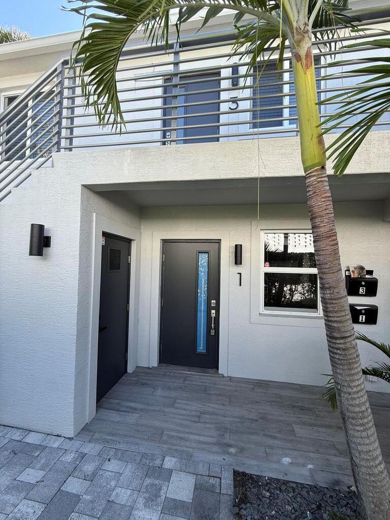 3805 S OLIVE Avenue # 1, West Palm Beach FL 33405 photo 4
