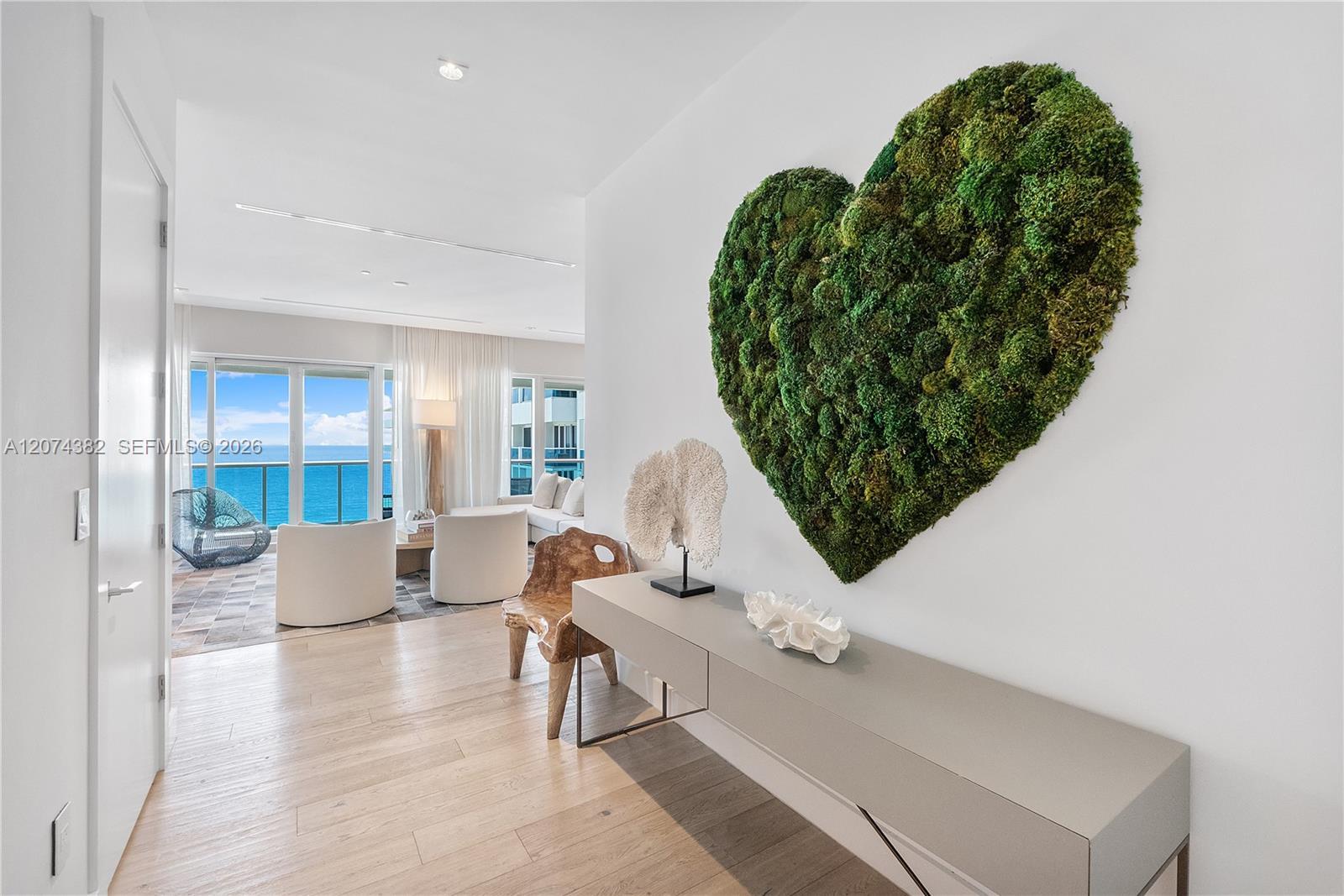102 24th St # 1612, Miami Beach FL 33139 photo 5