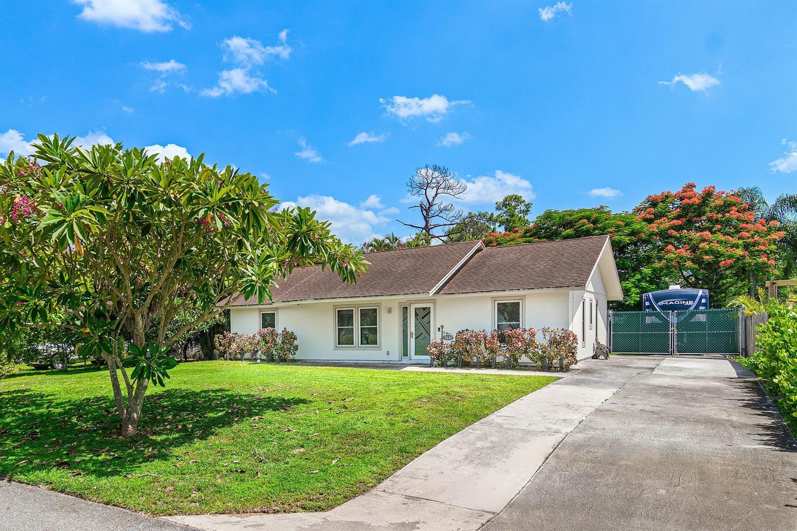 7442 Canal Drive, Lake Worth FL 33467 photo 2