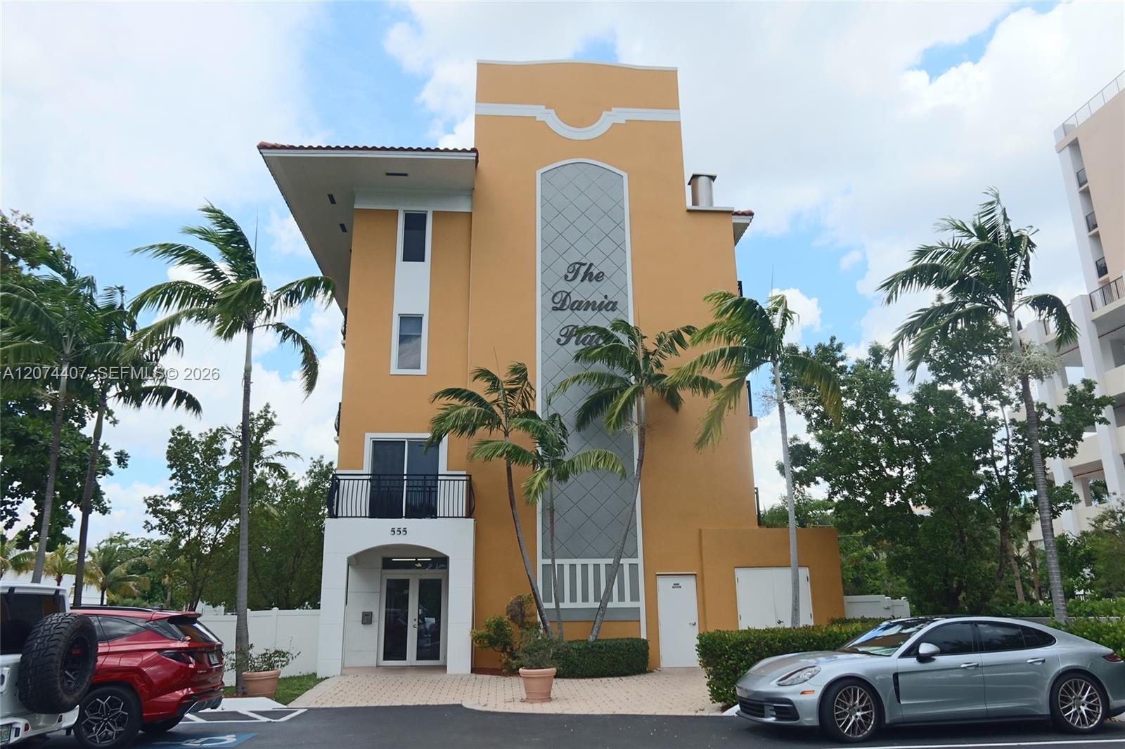 555 E Dania Beach Blvd # 9, Dania Beach FL 33004 photo 3