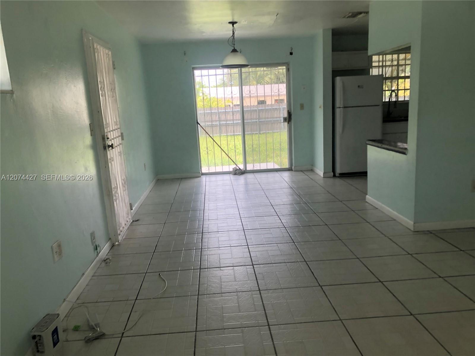Miami Gardens, FL 33169 photo 2