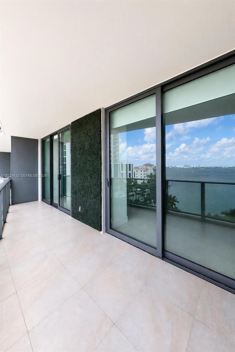 460 NE 28 ST # 602, Miami FL 33137 photo 3