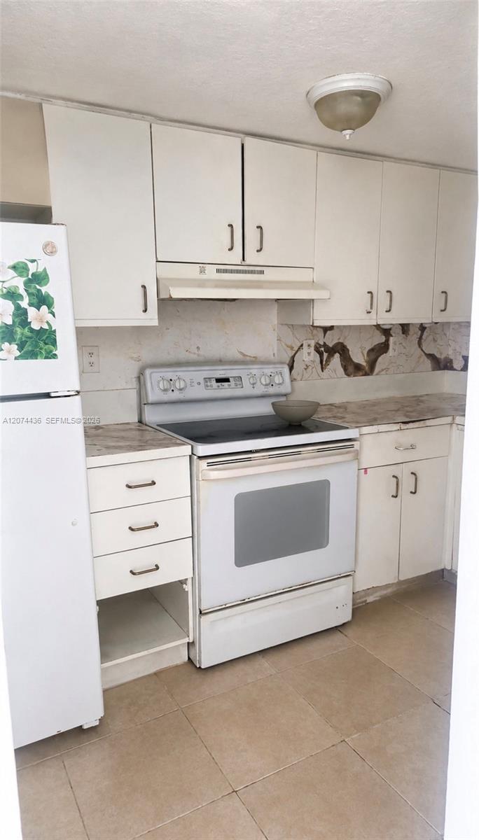 301 NW 84th St # 301, Miami FL 33150 photo 5
