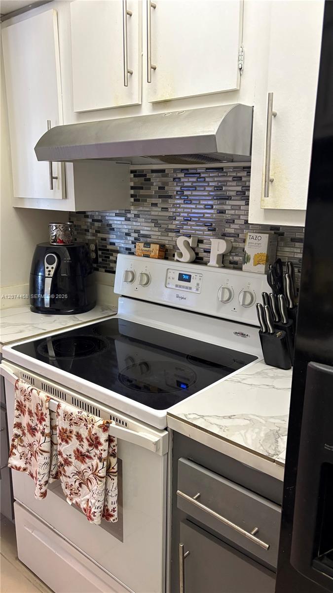 3120 N Pine Island Rd # 307, Sunrise FL 33351 photo 2