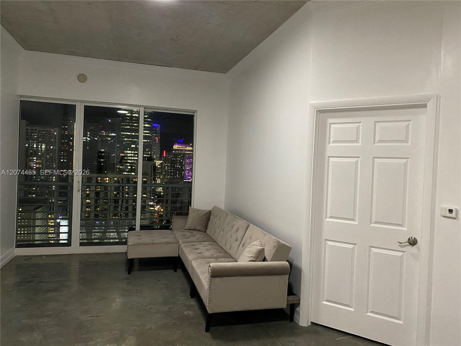 133 NE 2nd Ave # 3404, Miami FL 33132 photo 2