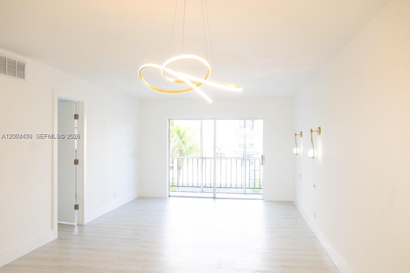 220 SW 9th Ave # 306, Hallandale Beach FL 33009