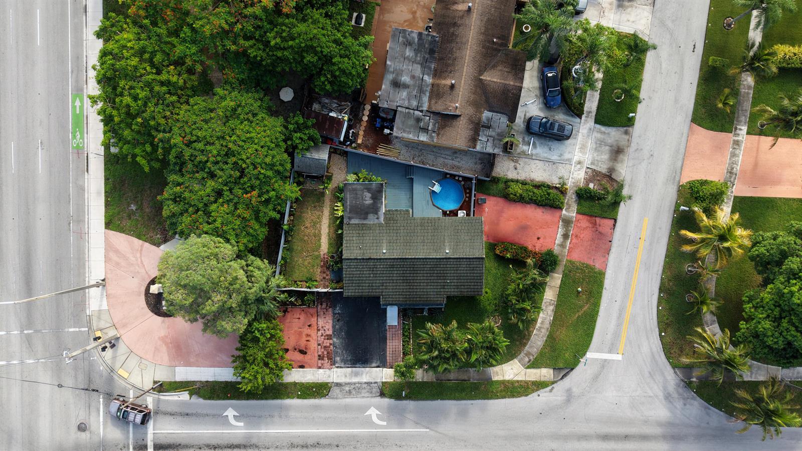 1010 SW 6TH Avenue, Deerfield Beach FL 33441 photo 4