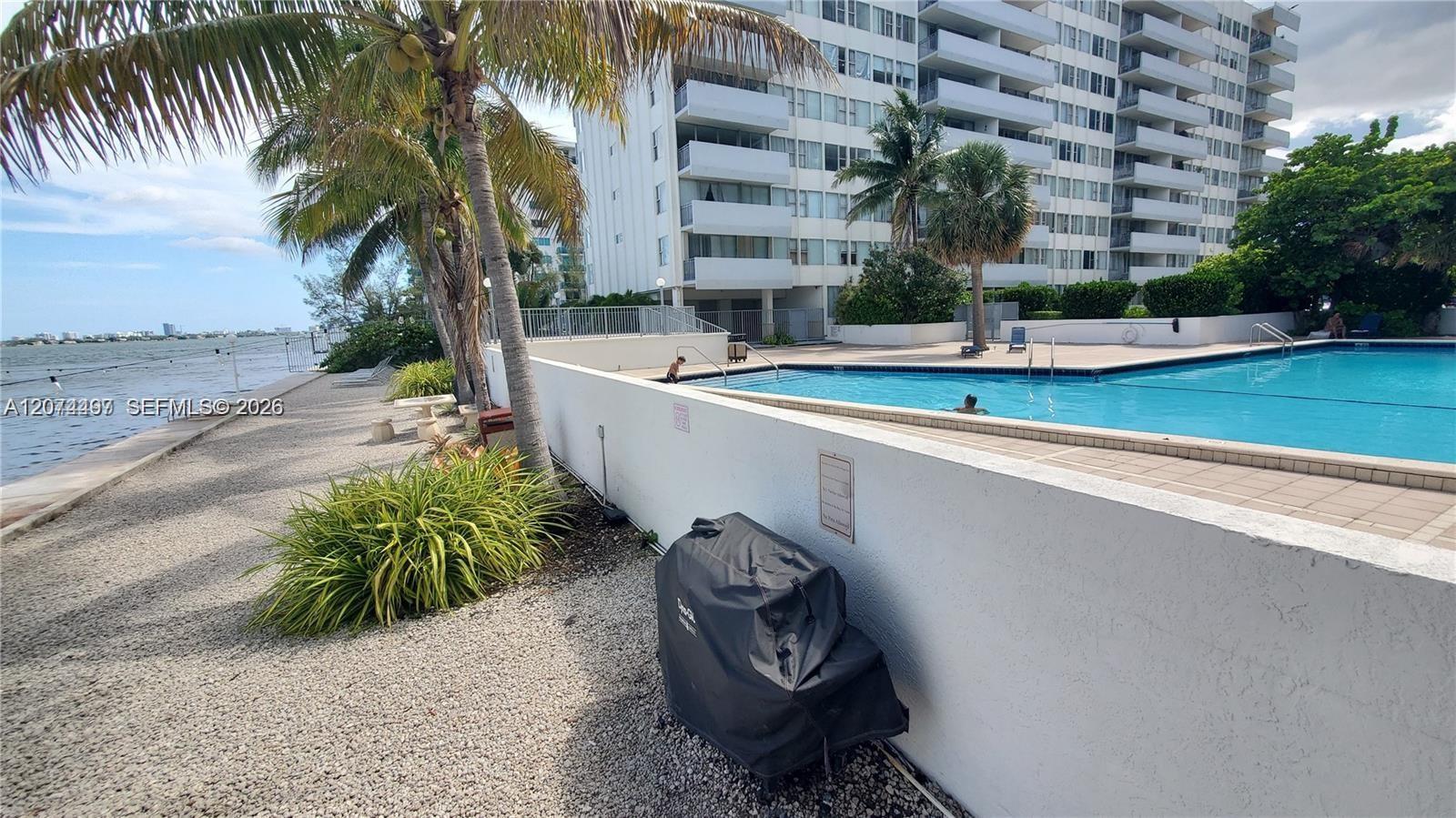 7545 E Treasure Dr # 1A, North Bay Village FL 33141 photo 3