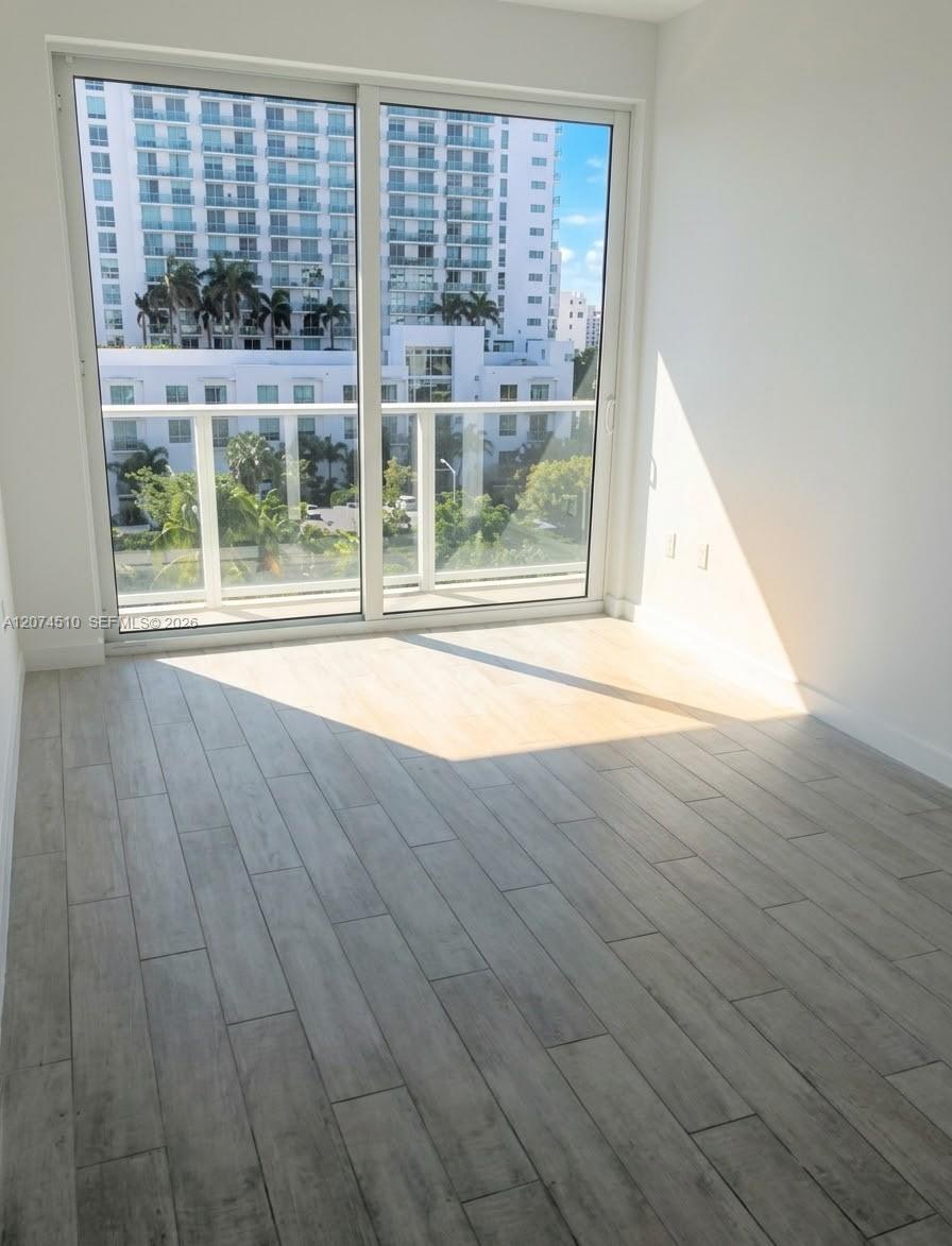 321 NE 26th St # 716, Miami FL 33137 photo 4
