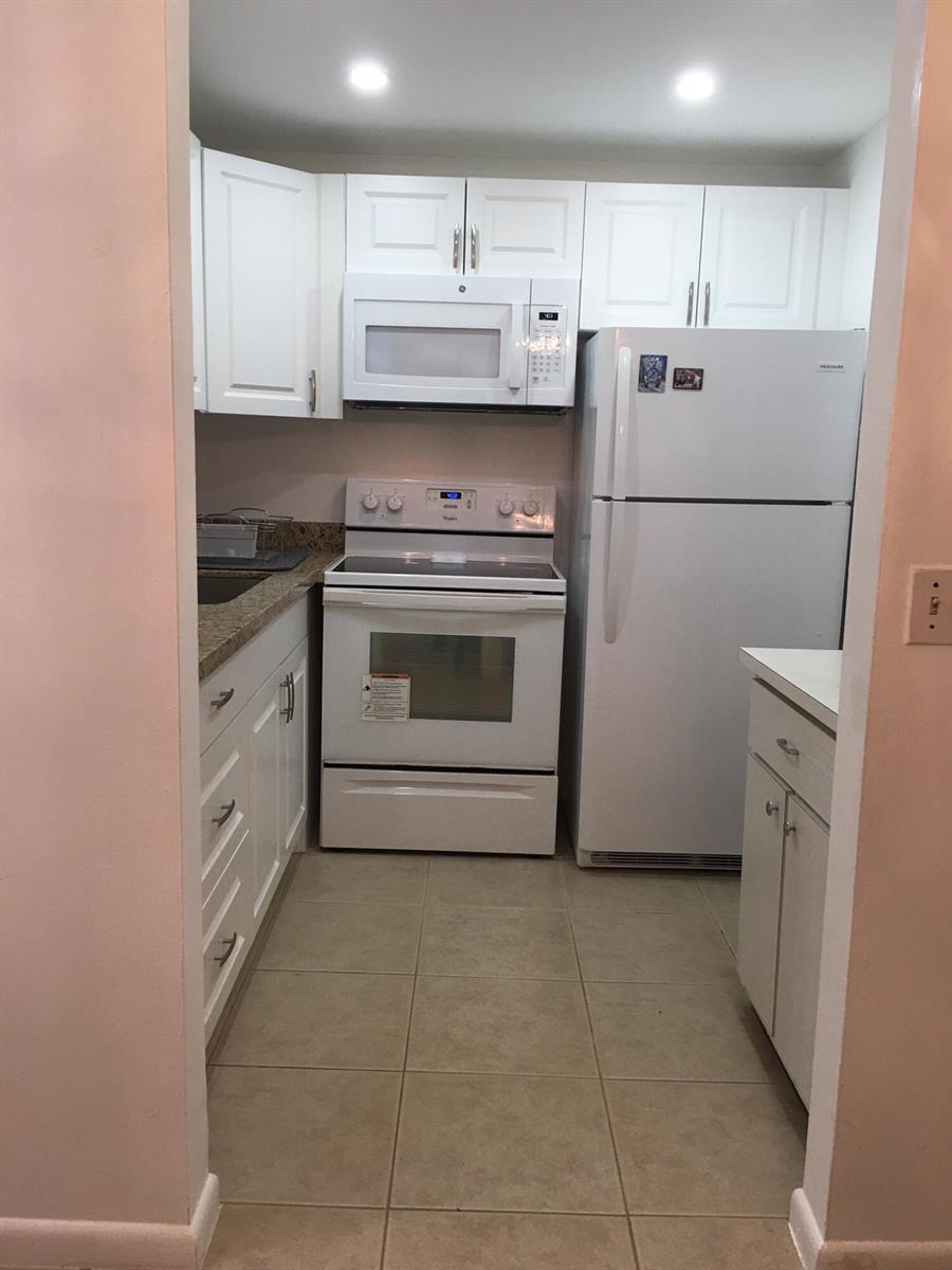 66 Harwood A, Deerfield Beach FL 33442 photo 5