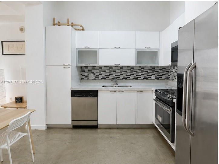 234 NE 3rd St # 206, Miami FL 33132 photo 4