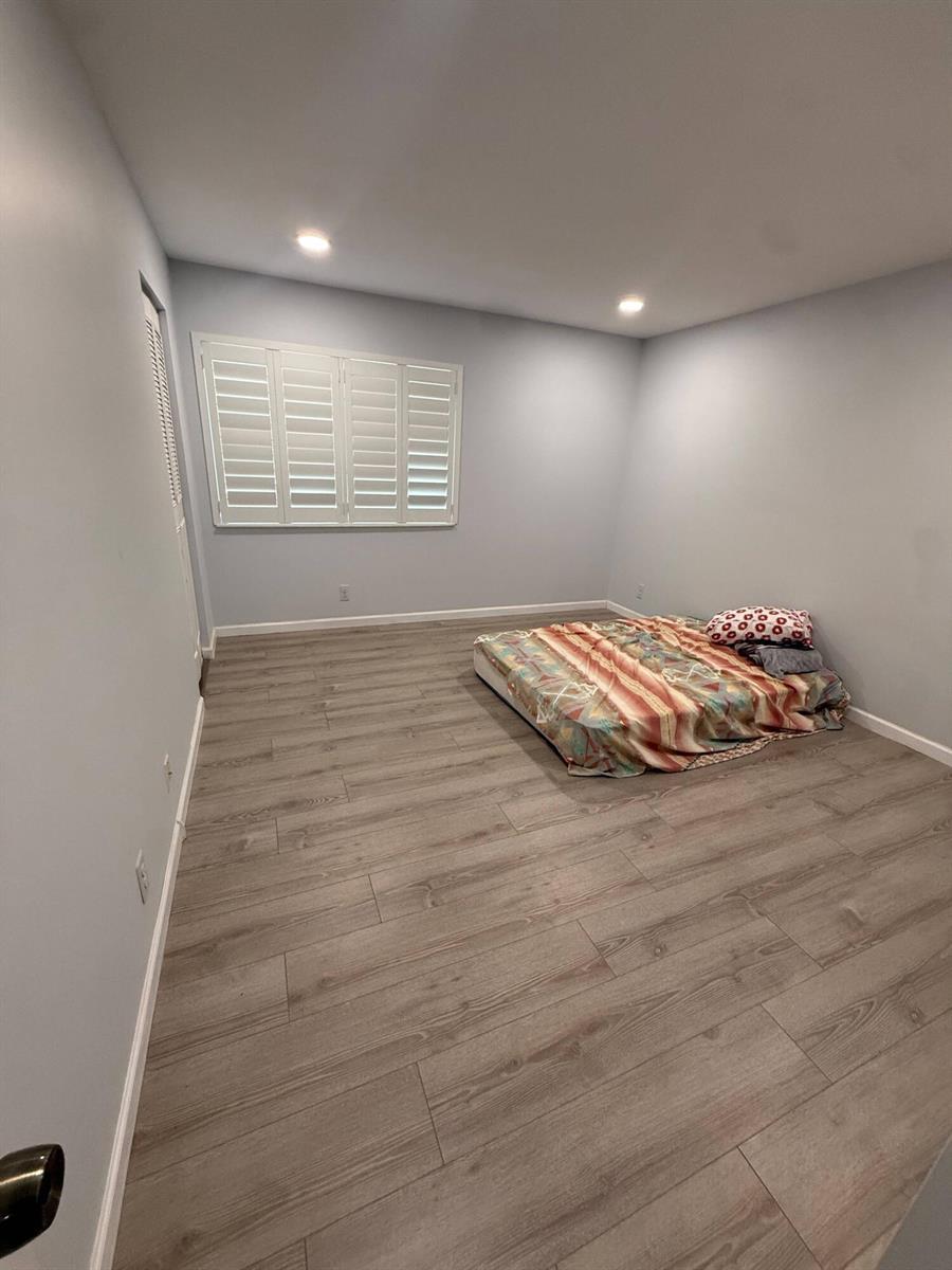 403 PINE GLEN Lane # 2, FL 33463 photo 2