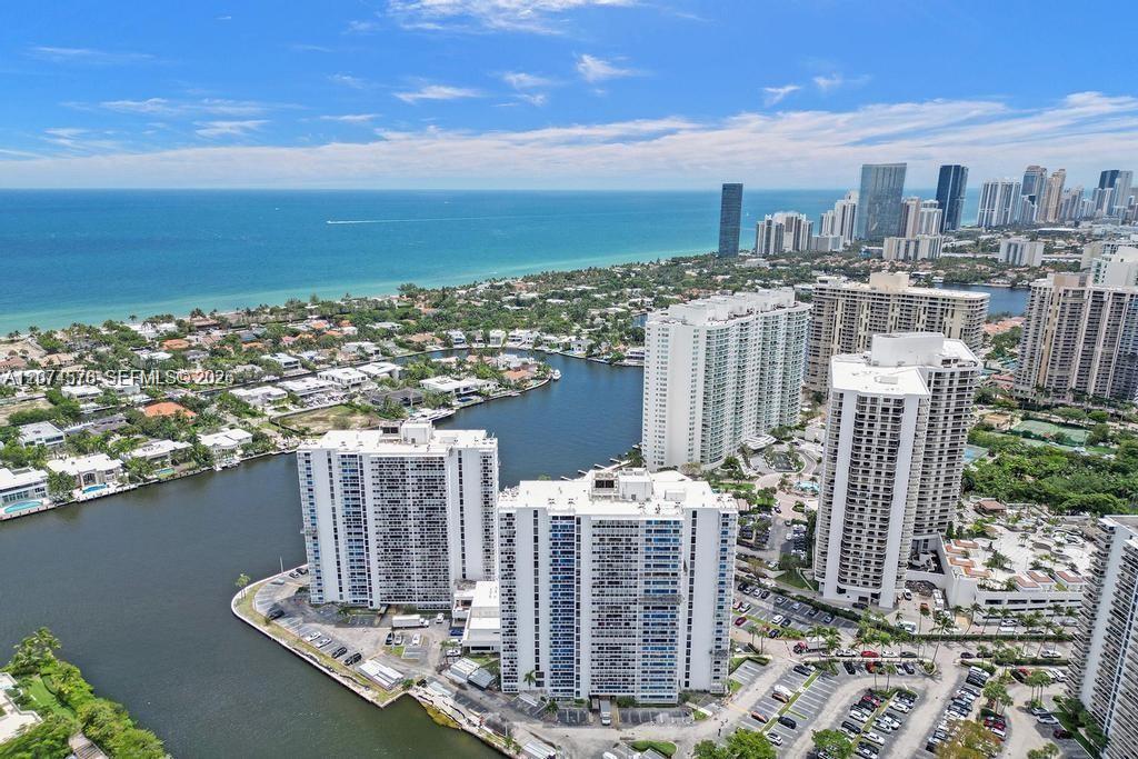 20505 E Country Club Dr # 938, Aventura FL 33180
