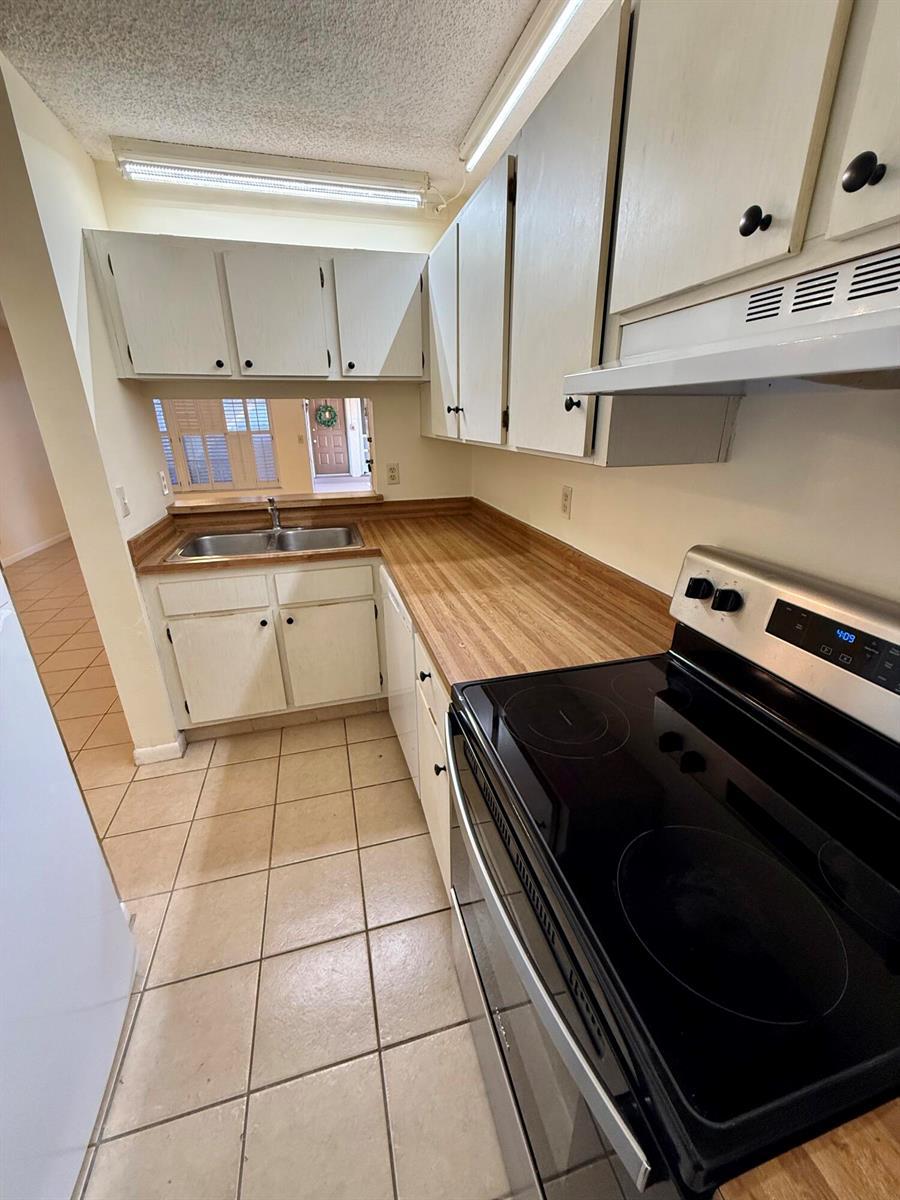 3764 N UNIVERSITY Drive # 8, Coral Springs FL 33065 photo 5