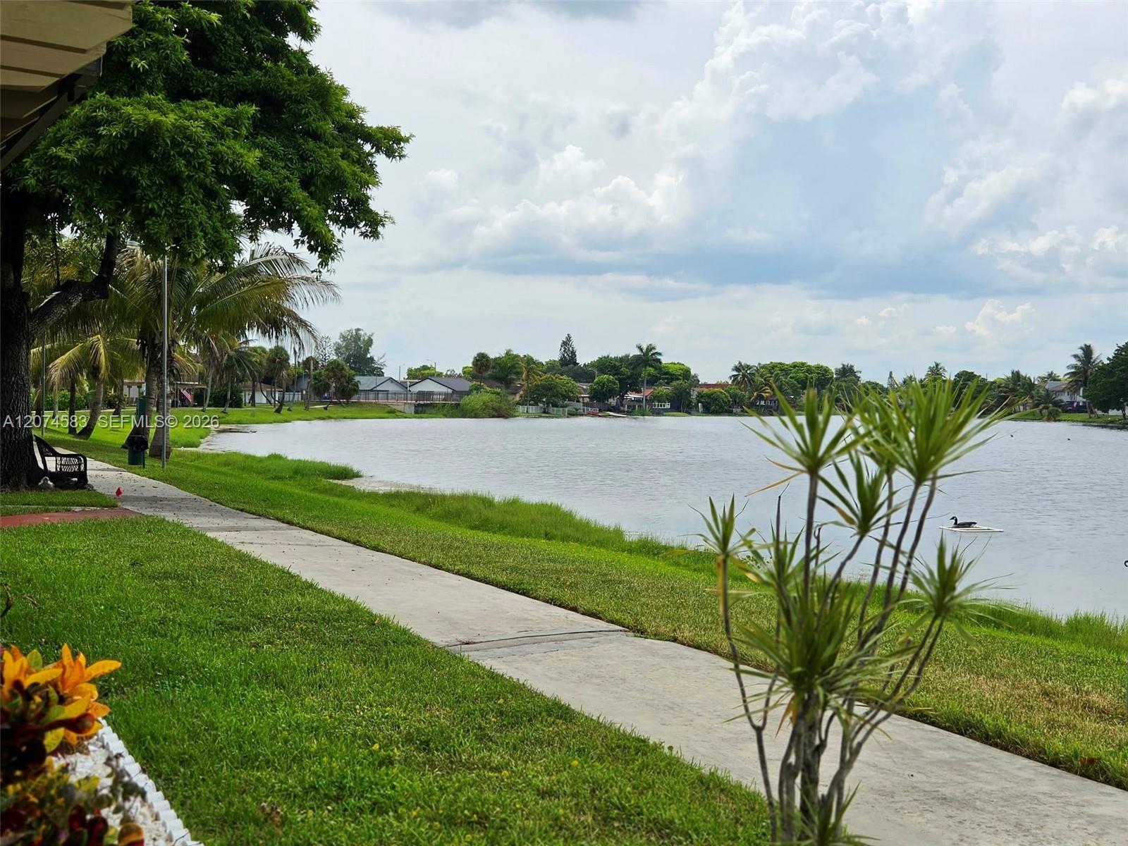 6745 NW 169th St # 14F, Hialeah FL 33015 photo 3