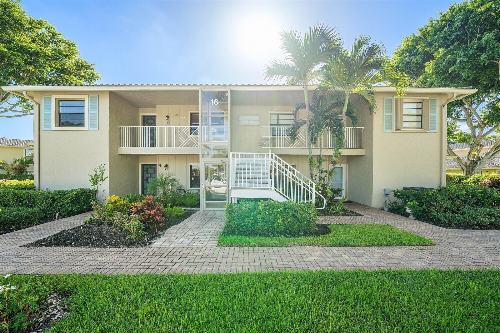 16 WESTGATE Lane # 16C, Boynton Beach FL 33436