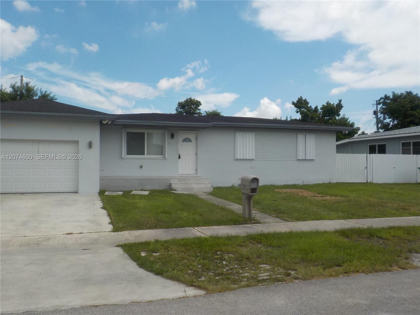Miami, FL 33176 photo 2