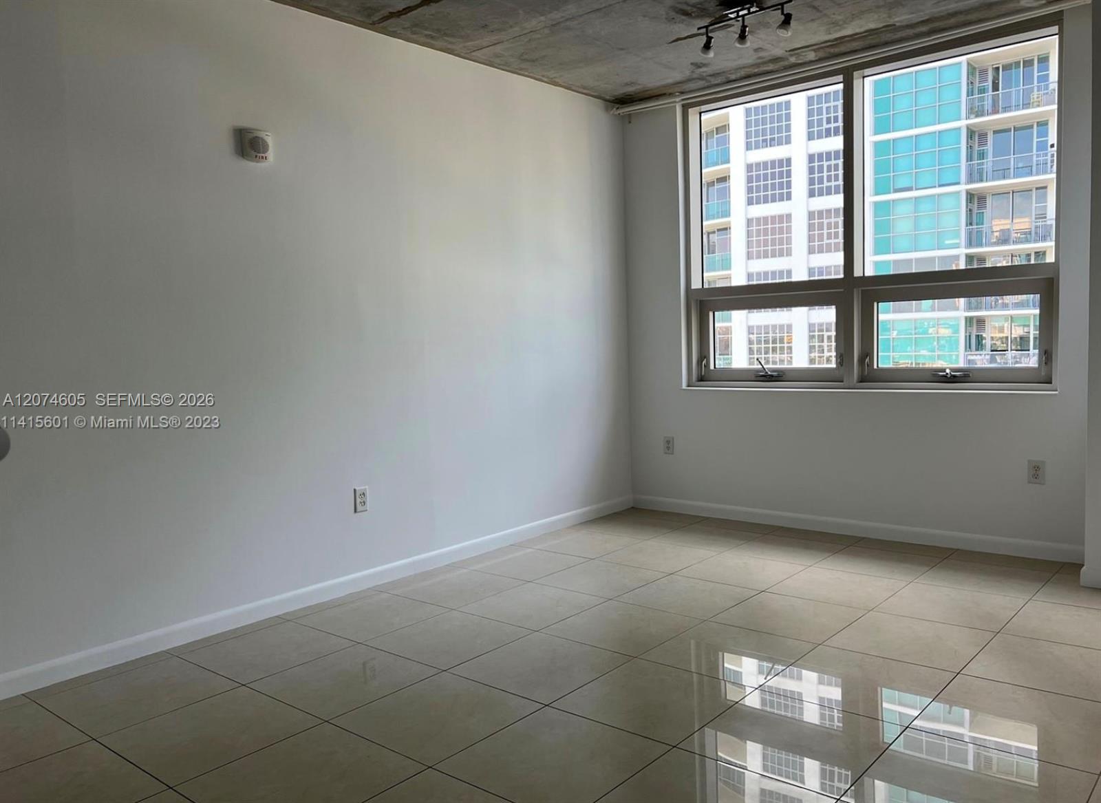 3250 NE 1st Ave # 903, Miami FL 33137 photo 3