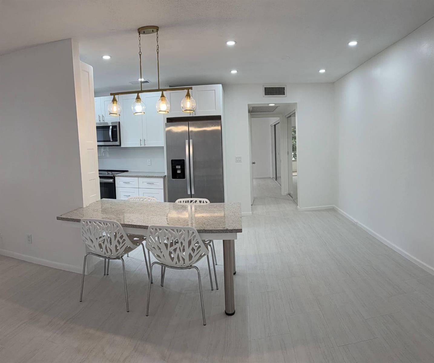 20 PRESCOTT A # 20, Deerfield Beach FL 33442 photo 2