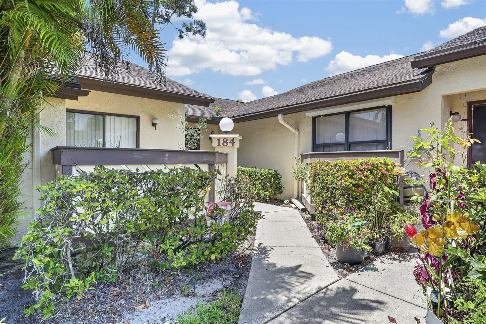184 MASTIC TREE Court, Royal Palm Beach FL 33411