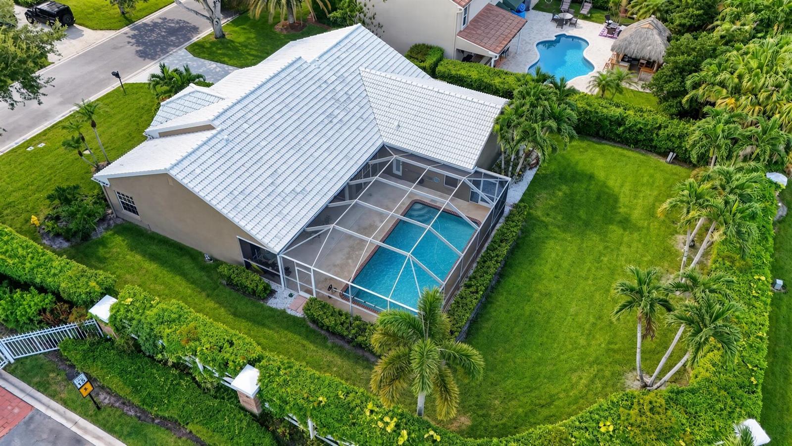 1011 WOODFIELD Circle, Palm Beach Gardens FL 33418