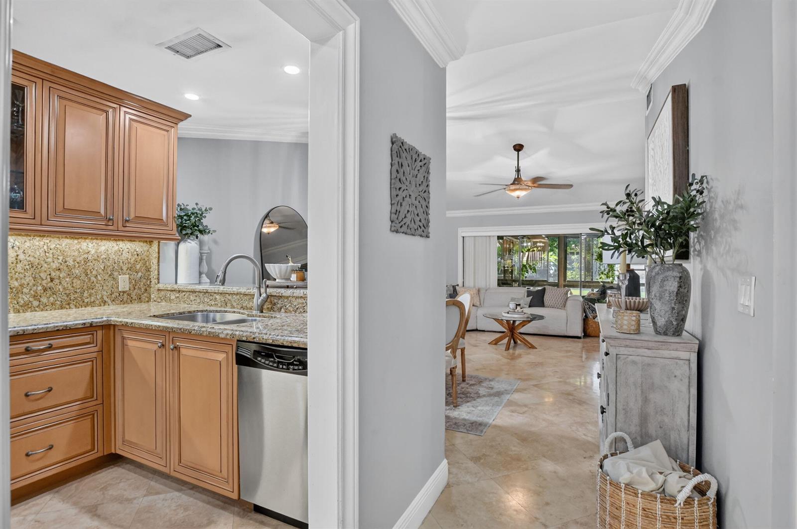 21616 Guadalajara Avenue, Boca Raton FL 33433 photo 5
