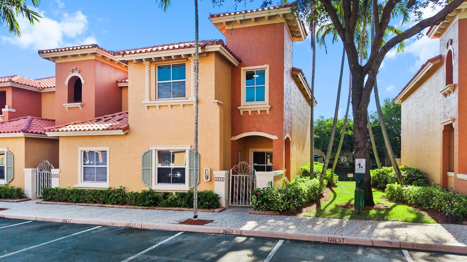 4962 Leeward Lane # 3807, Fort Lauderdale FL 33312