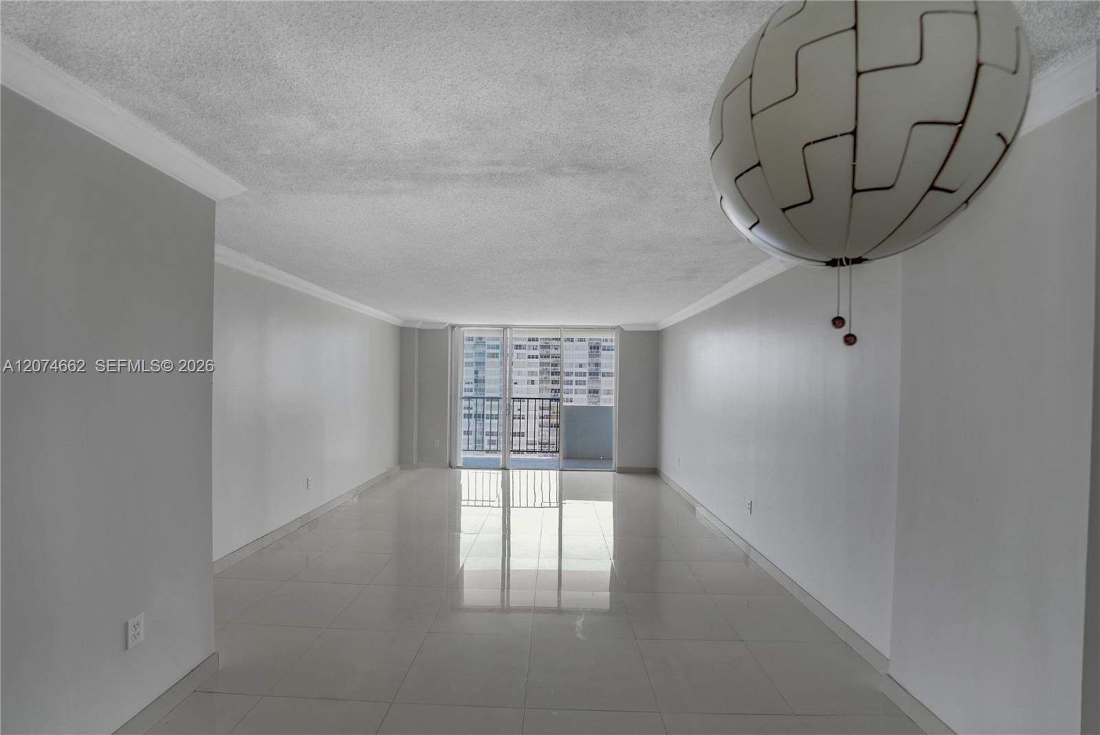 2780 NE 183rd St # 1114, Aventura FL 33160 photo 4