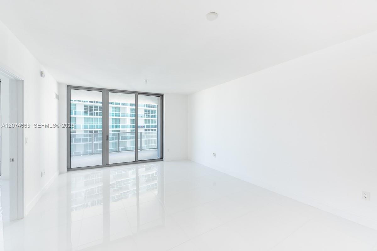 488 NE 18th St # 1907, Miami FL 33132 photo 3