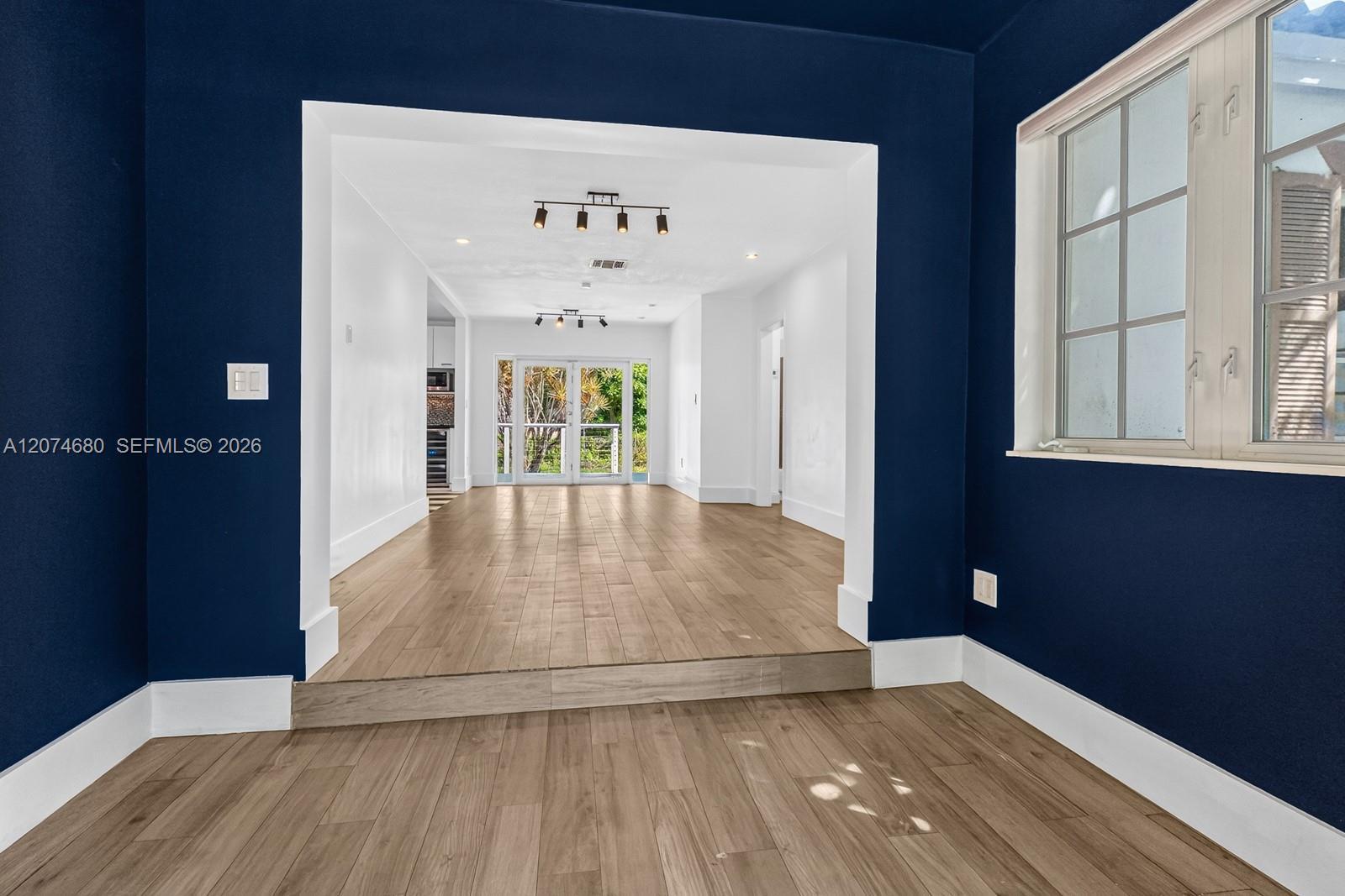 447 Blue Rd, Coral Gables FL 33146 photo 5