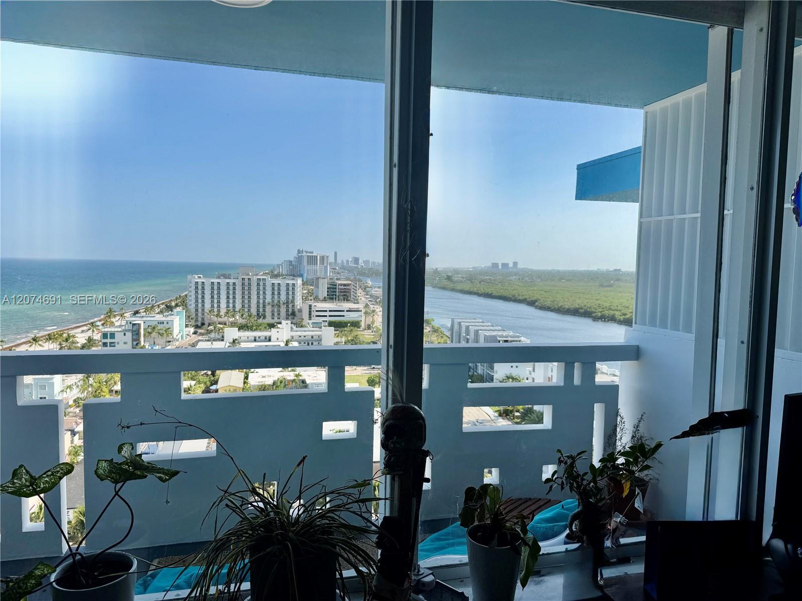 3111 N Ocean Dr # 1611, Hollywood FL 33019