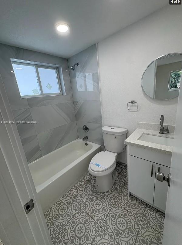 1811 NW 19th Ter # 8, Miami FL 33125 photo 5