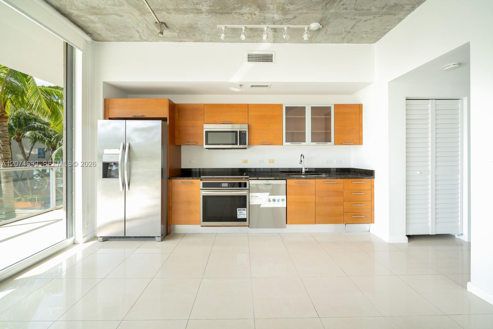 3470 E Coast Ave # H0910, Miami FL 33137 photo 3