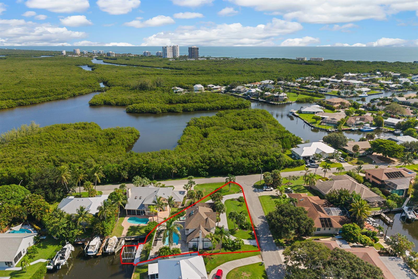 121 Queen Eugenia Court, Fort Pierce FL 34949 photo 2